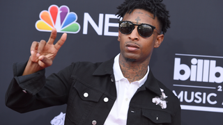 21 Savage Turns Himself In for Felony Theft Warrant<em></em>